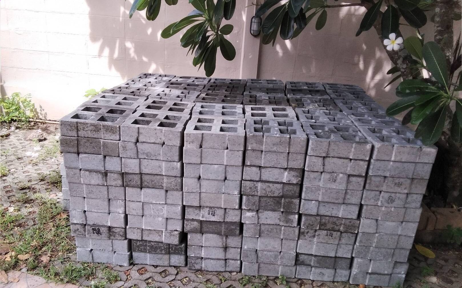 7358 7358